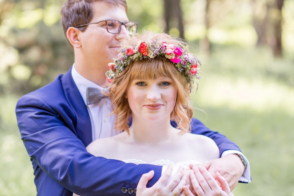 Standesamtliche Wildblumen Trauung von Nina und Willi in Berlin