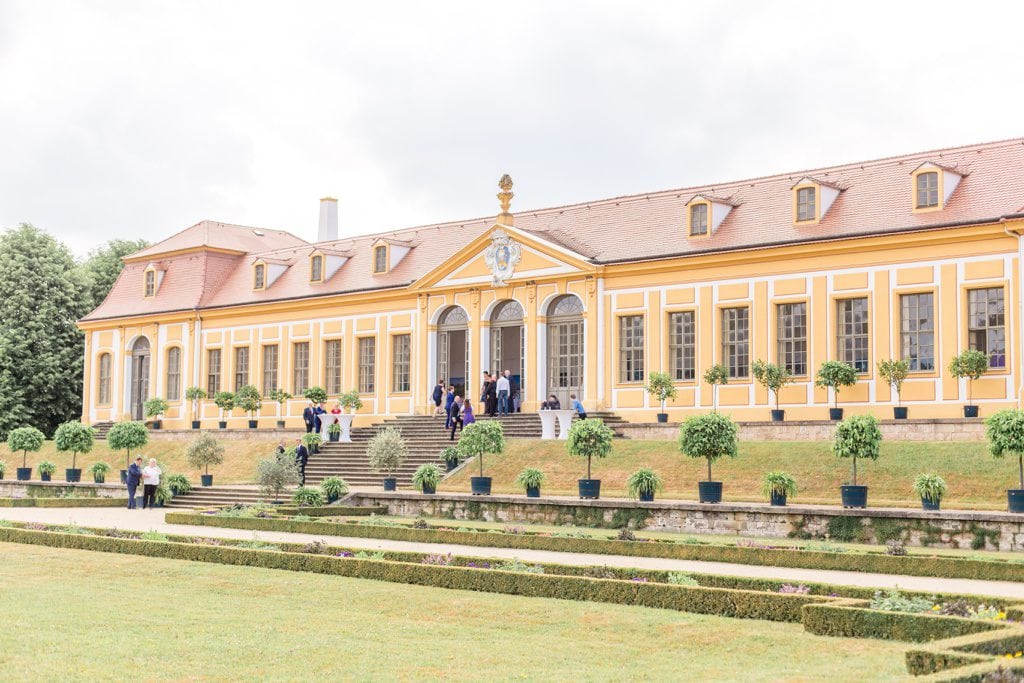 Tanja und Georgs romantische Sommerhochzeit im Barockgarten Grosssedlitz bei Dresden