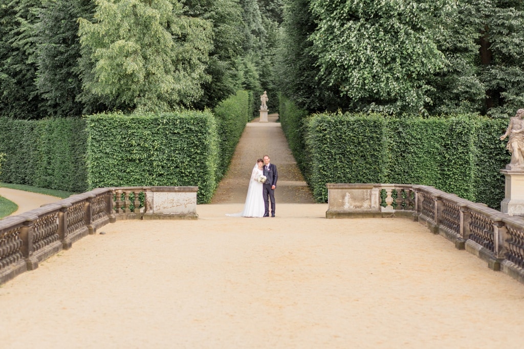 Tanja und Georgs romantische Sommerhochzeit im Barockgarten Grosssedlitz bei Dresden