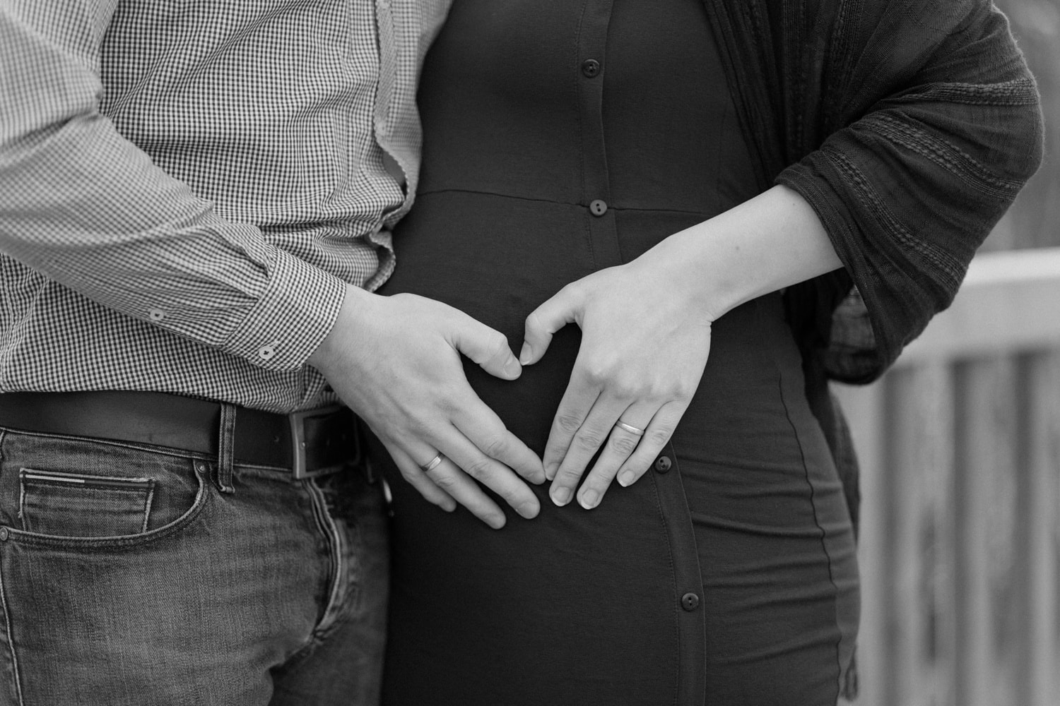 Schwangerschaftsshooting im Stadtpark Steglitz mit Sophia und Sebastian