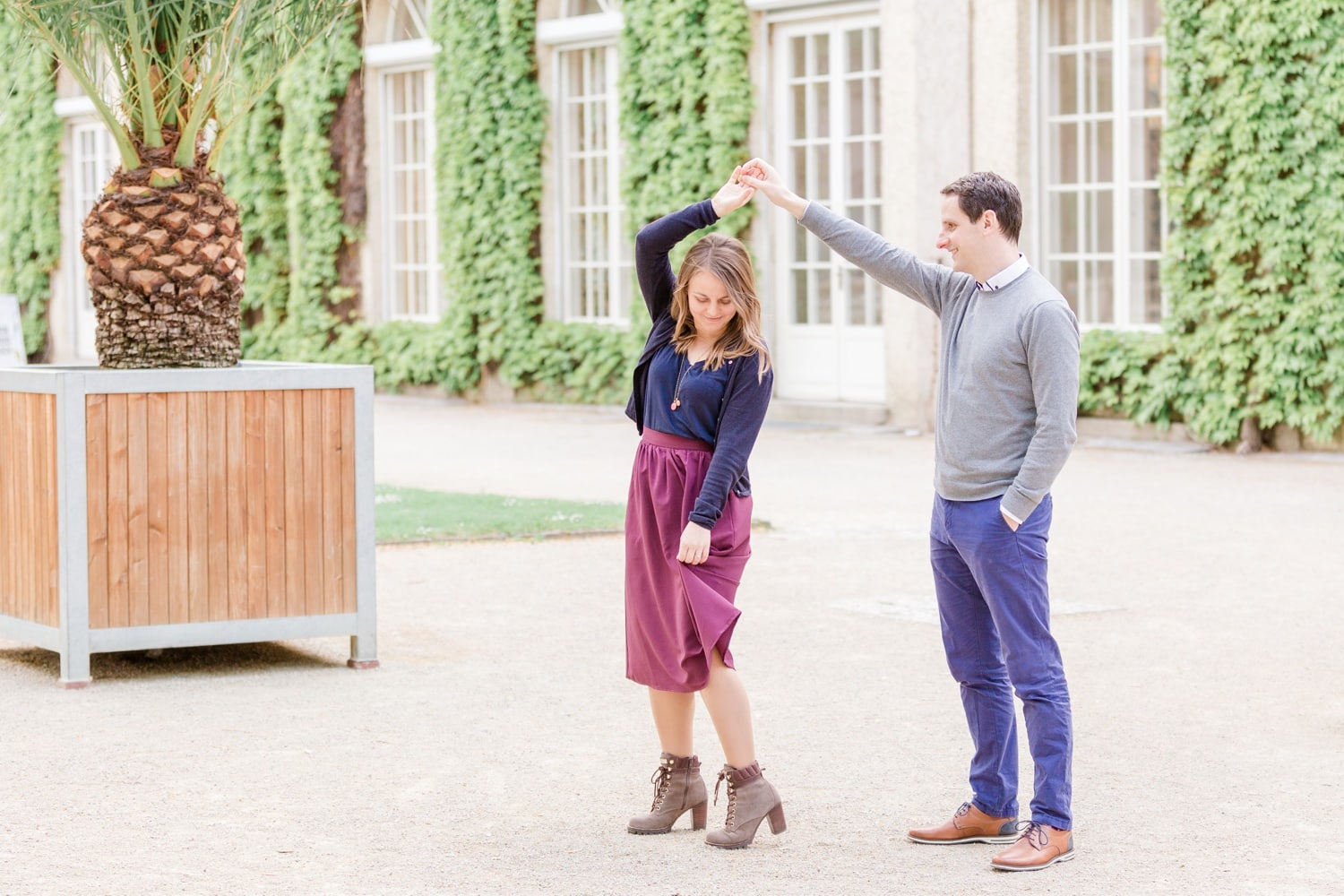 Verlobungsshooting mit Pariser Flair im Körnerpark Berlin mit Anke und Marc