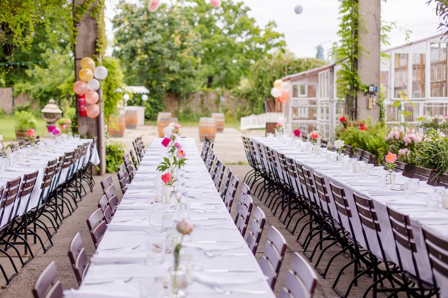 Urbane Garden Hochzeit von Nina und Willi in der Oberhafenkantine Berlin