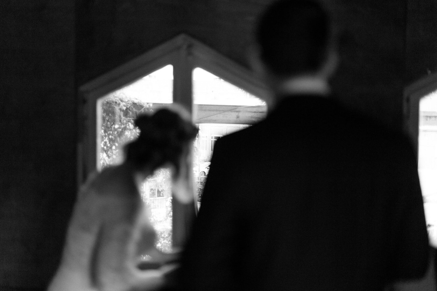 Urbane Garden Hochzeit von Nina und Willi in der Oberhafenkantine Berlin