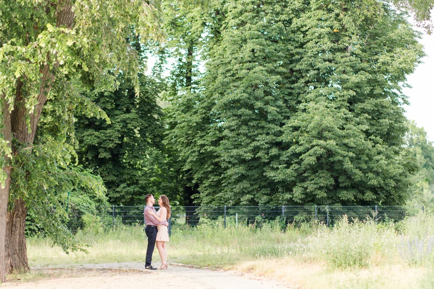 Romantisches Verlobungsshooting bei den Havelwerken in Berlin Spandau