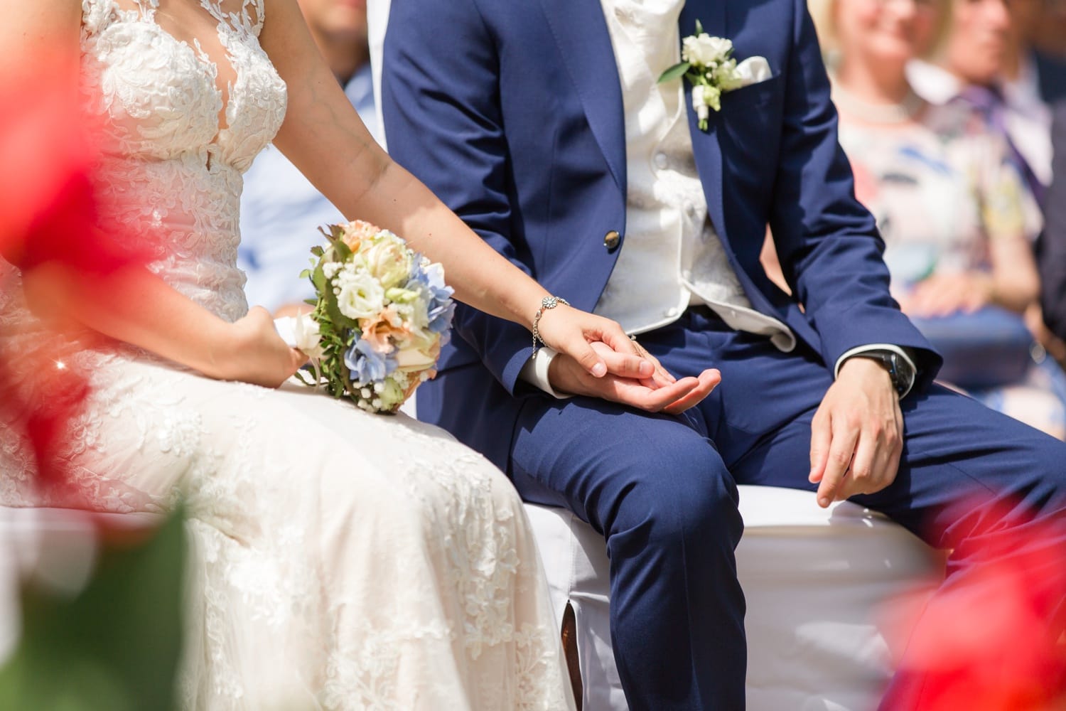 Sommerliche Hochzeit im Ochsenstall vom Schloss und Gutshof Britz Berlin