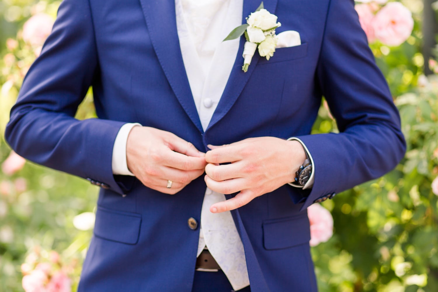 Sommerliche Hochzeit im Ochsenstall vom Schloss und Gutshof Britz Berlin