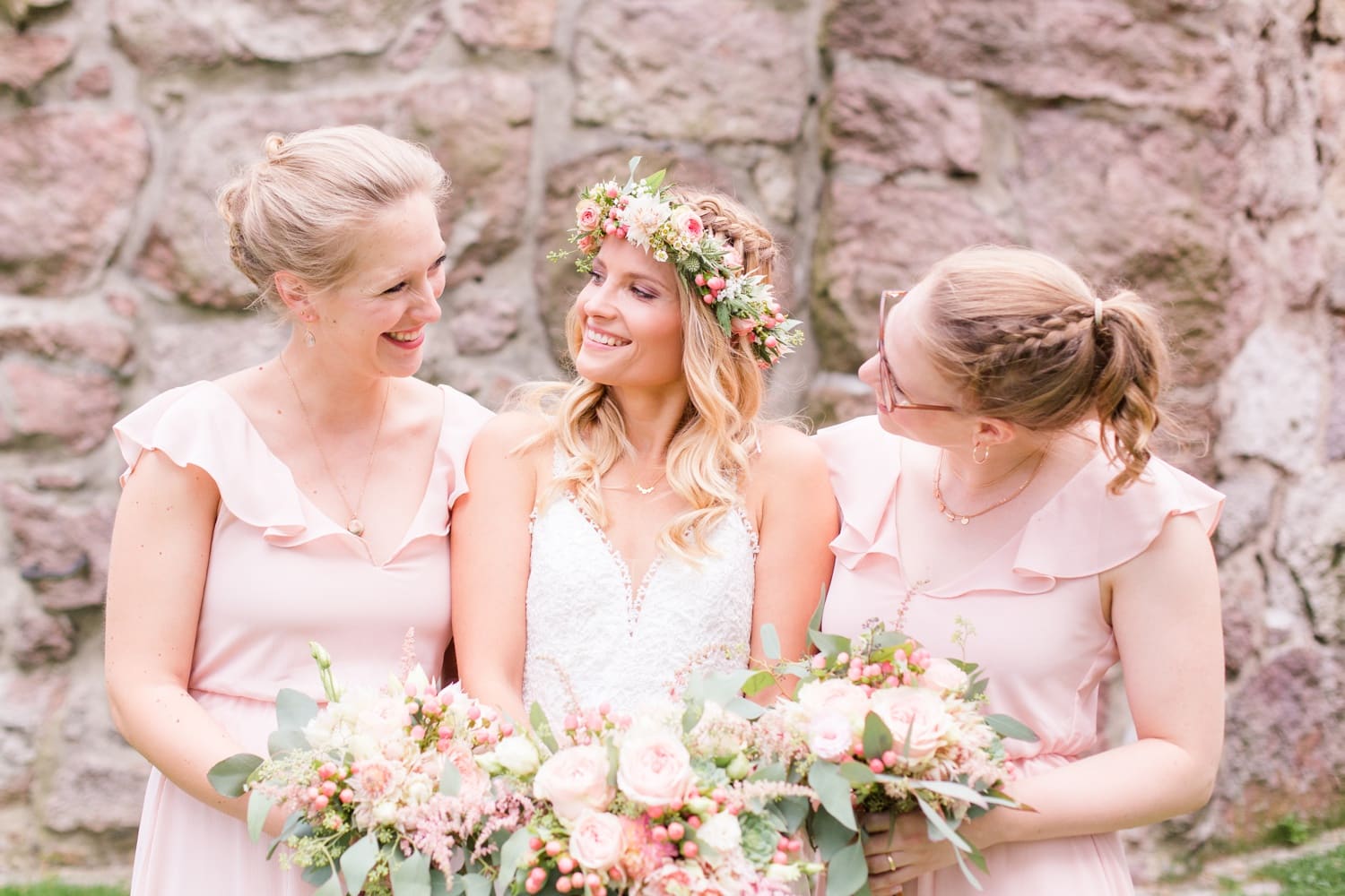 Traumhochzeit mit Alpakas - Romantische Landhochzeit in der Lüneburger Heide