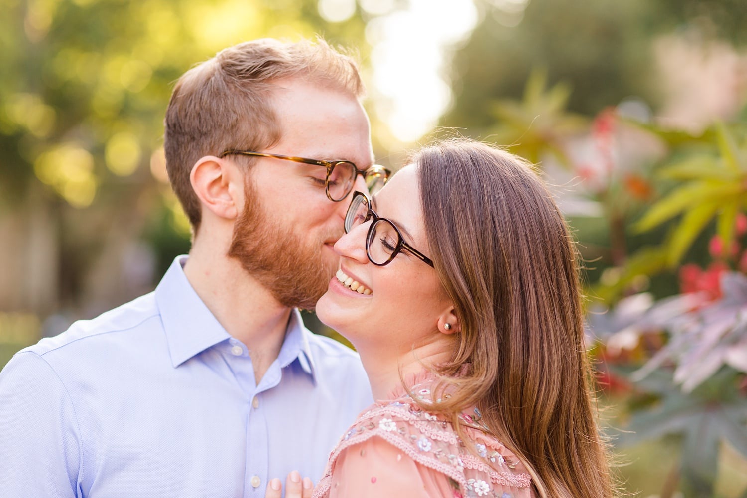 Spätsommerliches Verlobungsshooting mit Samantha und Immanuel im Körnerpark Berlin