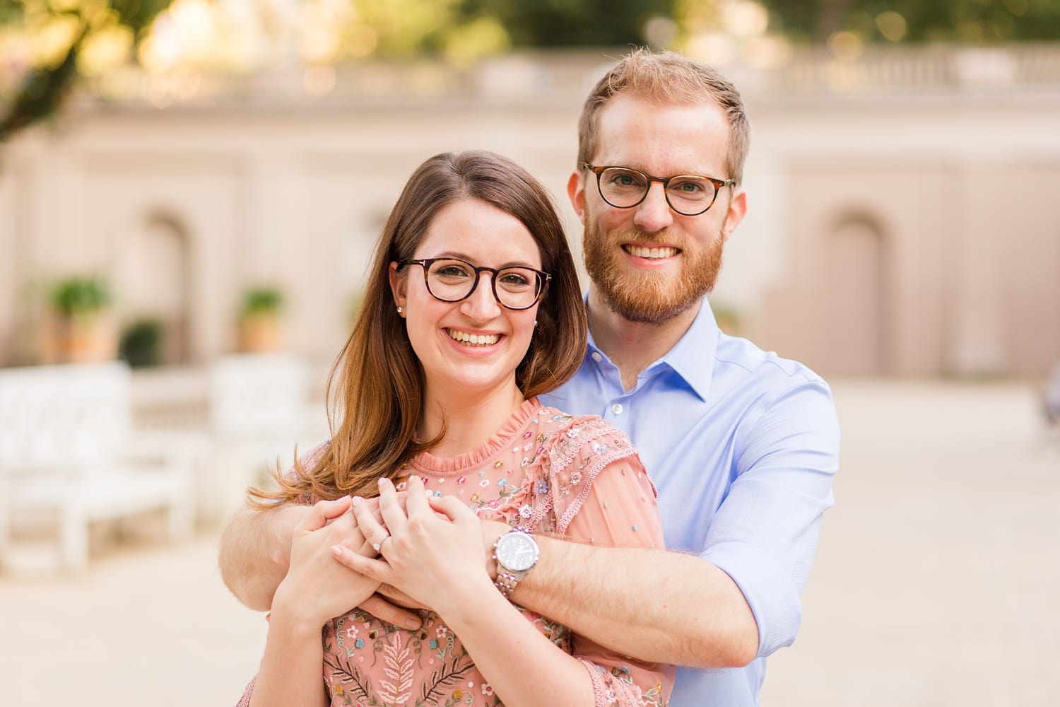 Spätsommerliches Verlobungsshooting mit Samantha und Immanuel im Körnerpark Berlin