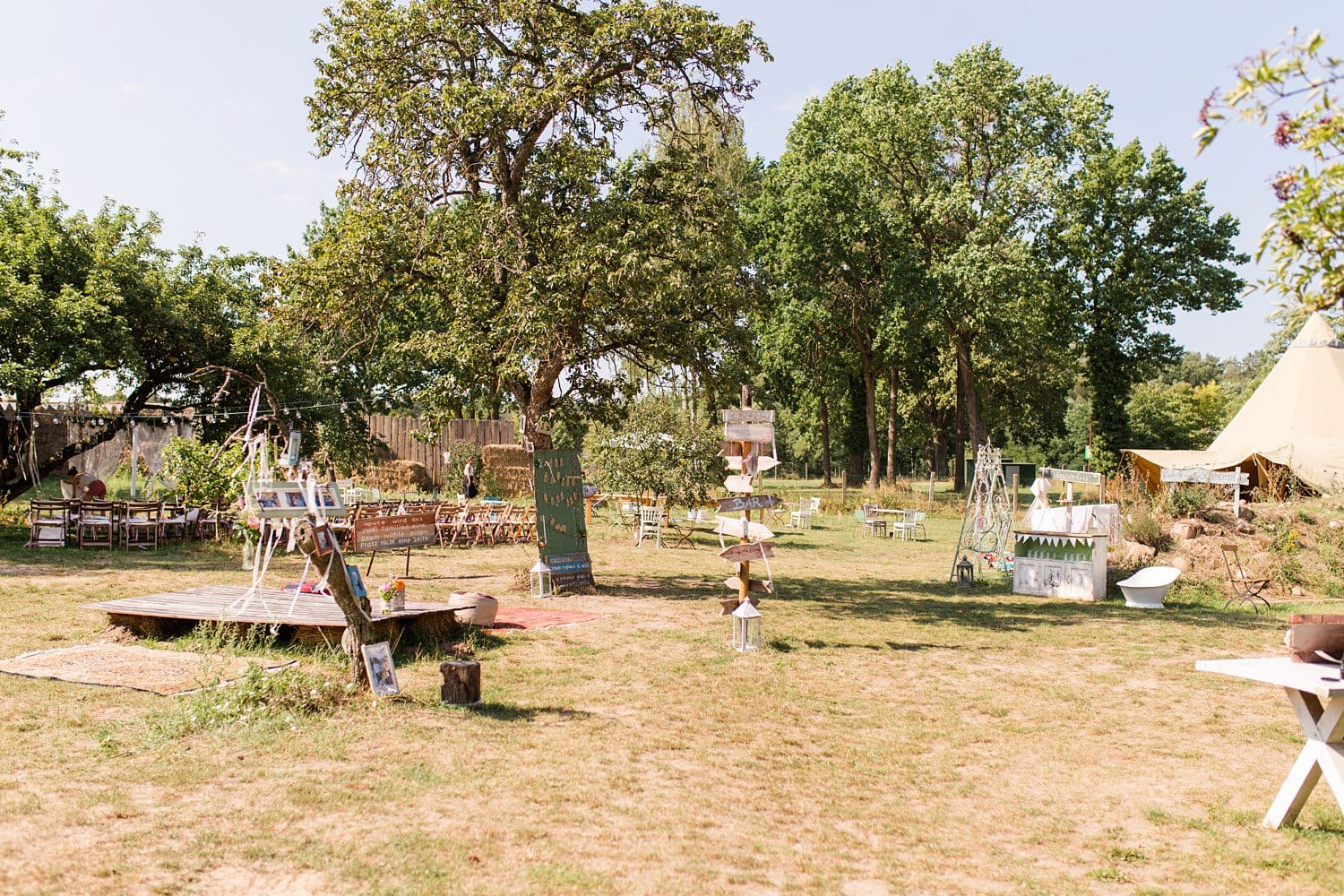 Wunderschöne Landhochzeit im Schmetterlingsgarten (Uckermark)