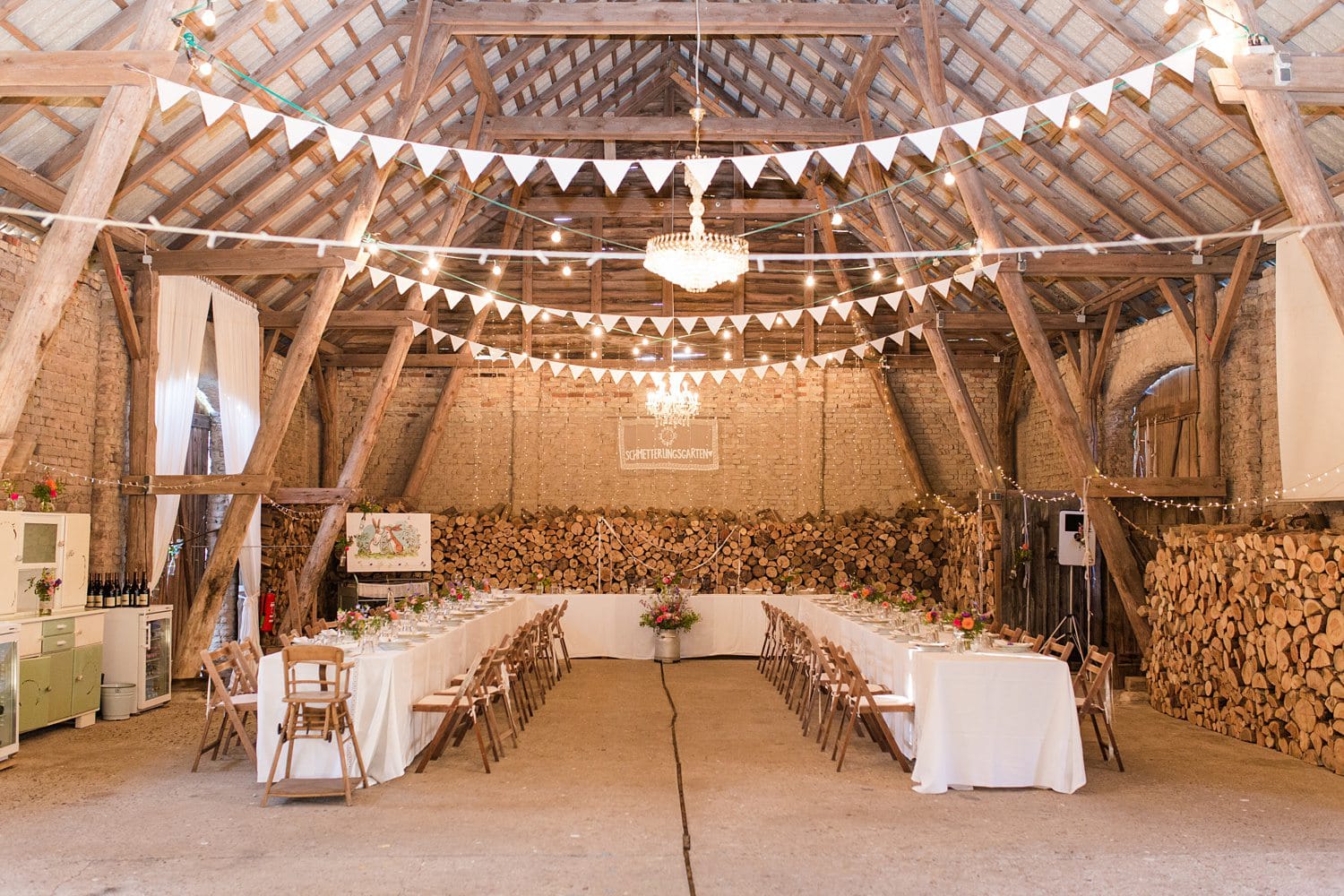 Wunderschöne Landhochzeit im Schmetterlingsgarten (Uckermark)