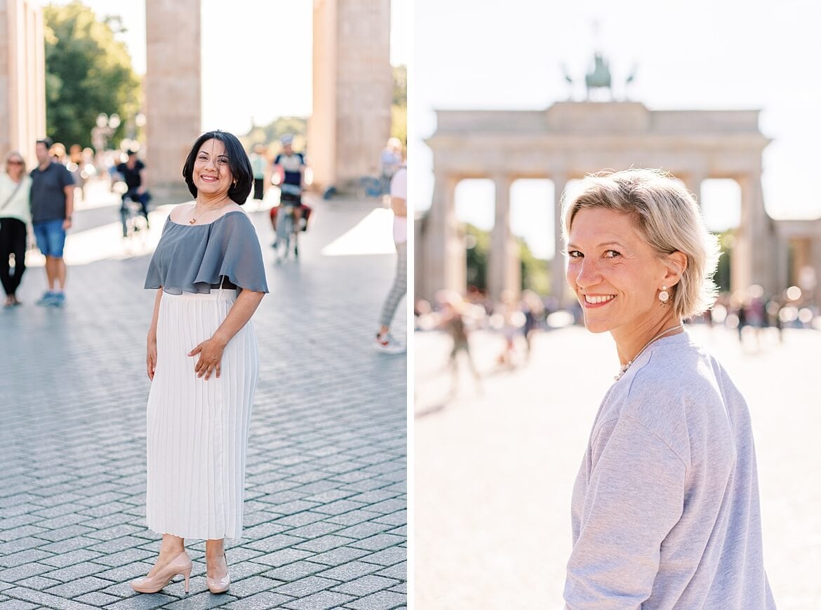 Portraits von Frauen vor dem Brandenburger Tor Berlin