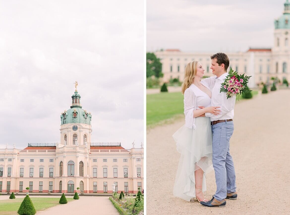 Paar vor dem Schloss Charlottenburg