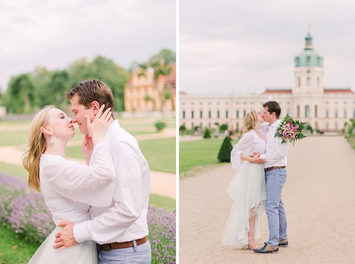 Paar vor dem Schloss Charlottenburg