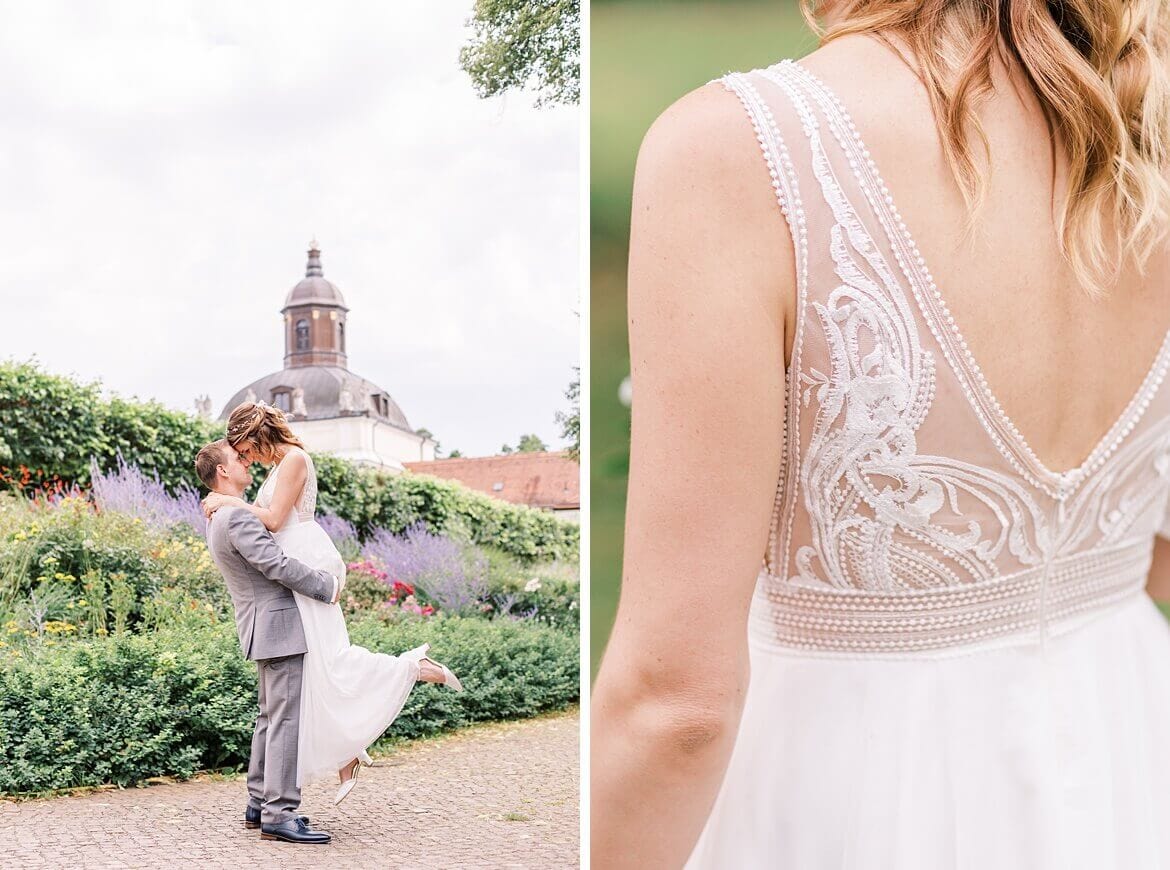 Bräutigam hebt Braut und Ansicht vom Kleid