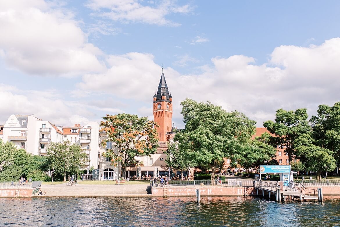 Sicht auf Köpenick vom Wasser aus