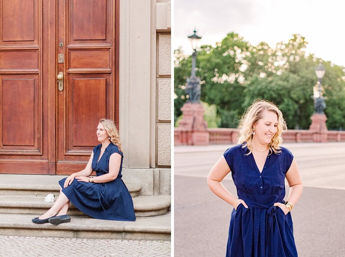 Frau im blauen Kleid in Berlin