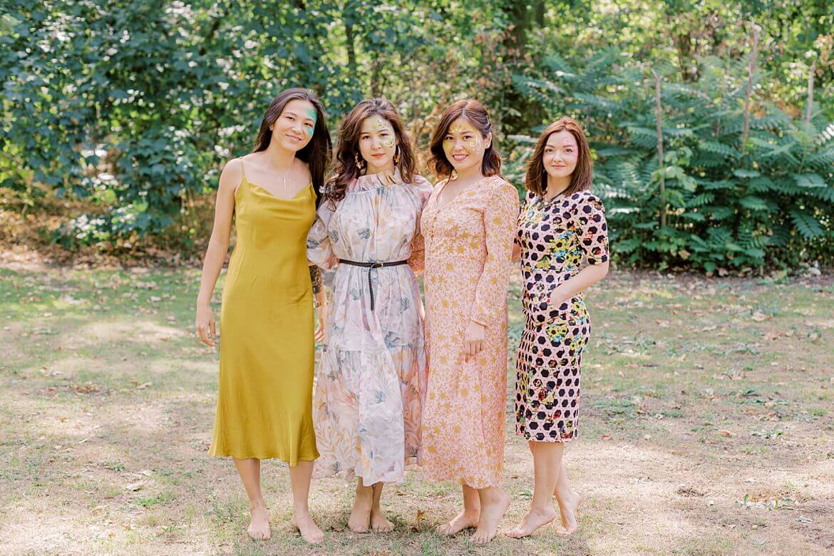 4 Frauen im Park