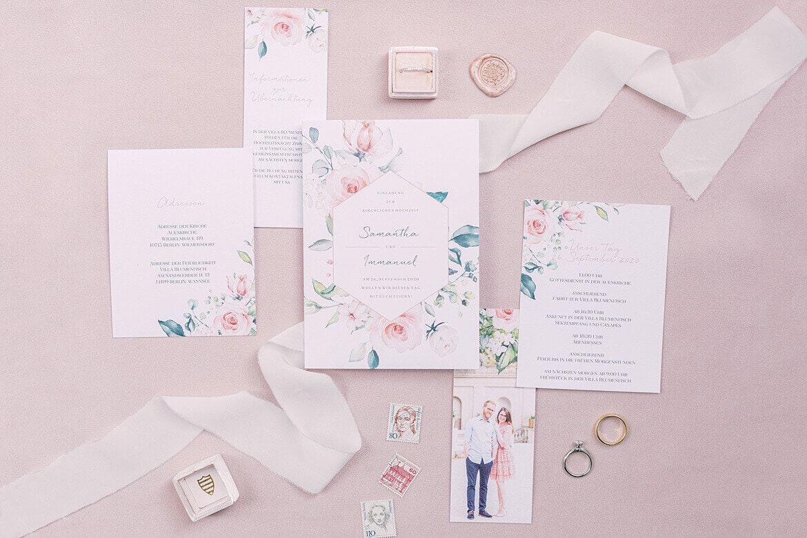 Hochzeitseinladung Flatlay