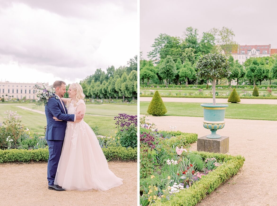 Hochzeitspaar vor dem Schloss Charlottenburg Berlin