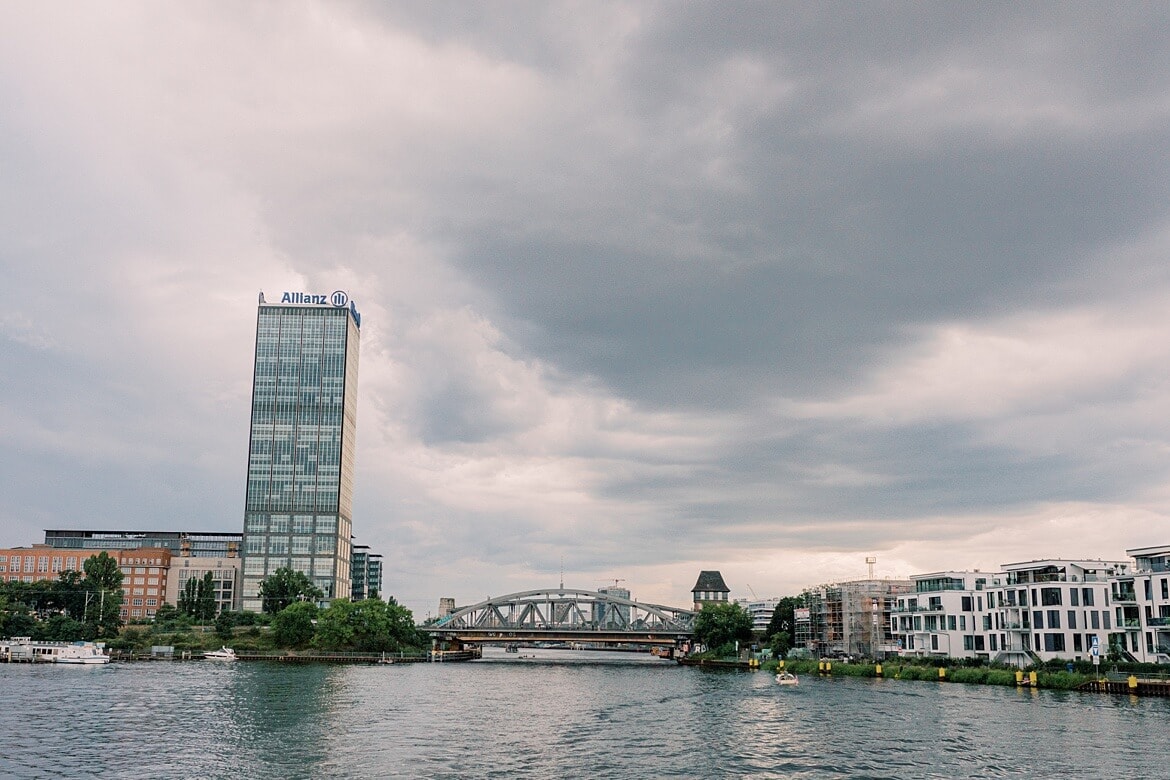 Skyline Berlin vom Wasser aus