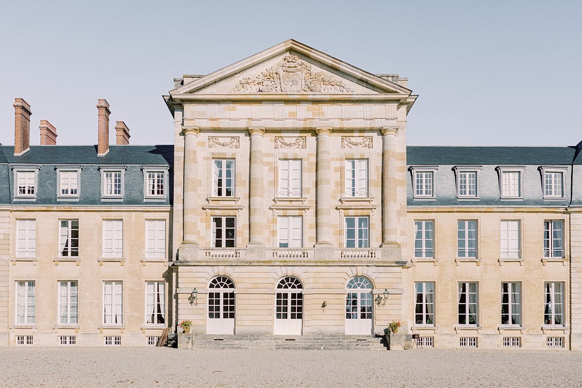 Dusty Blue Wedding Editorial at Château de Courtomer France