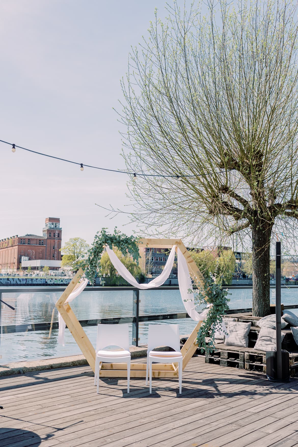 Traubogen an der Spree in der White Spreelounge Berlin