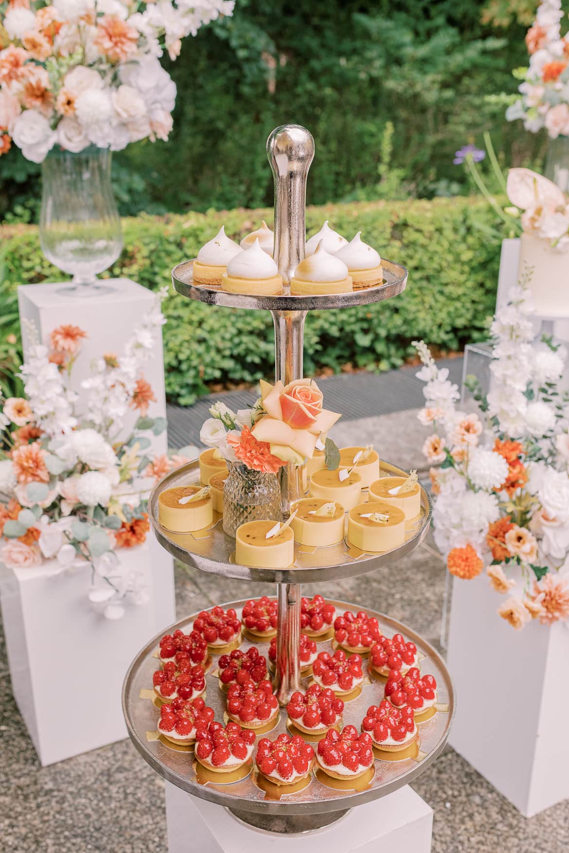 Törtchen zur Hochzeitstorte