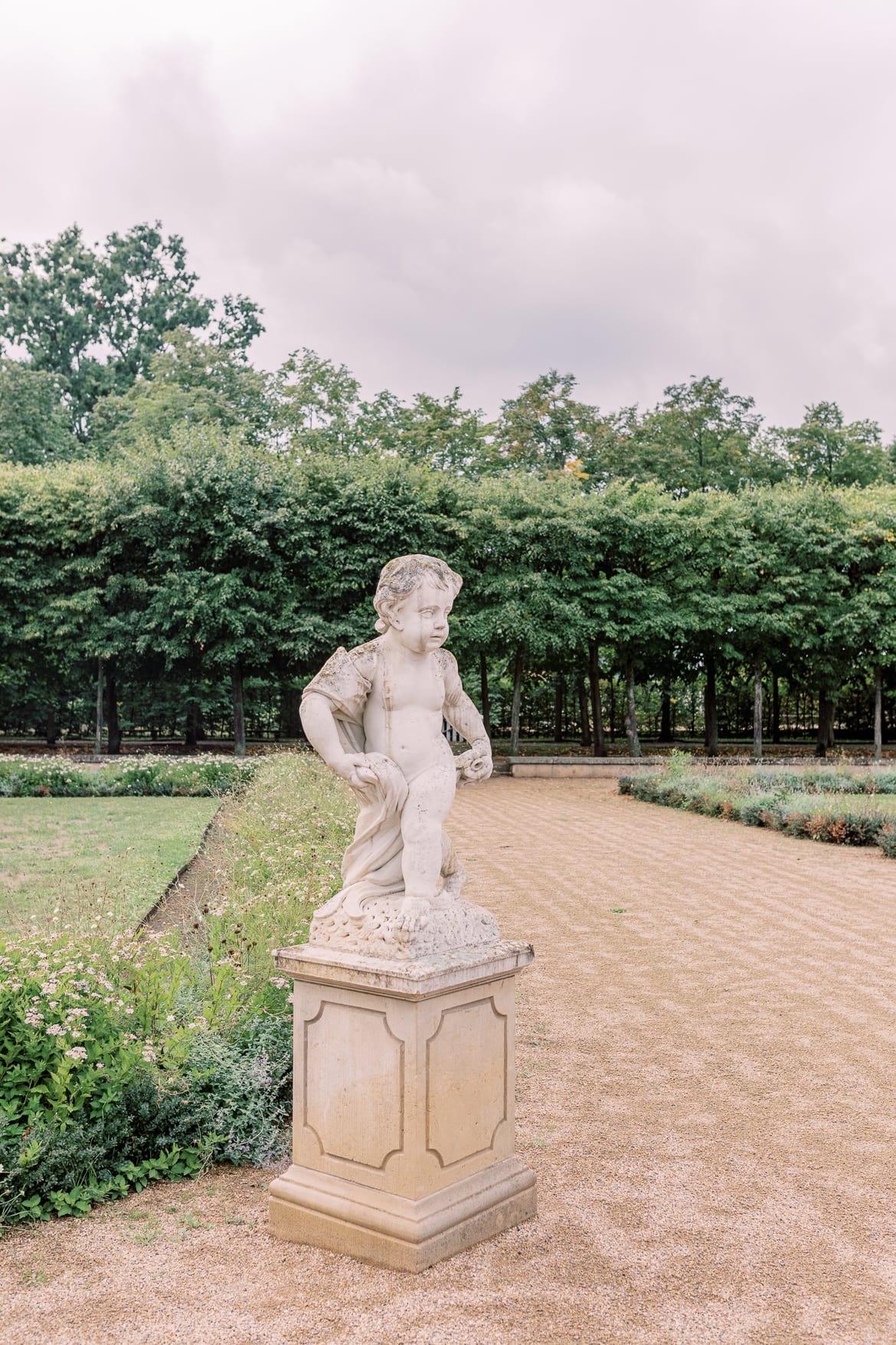 Statue im Park des Schloss Friedrichsfelde