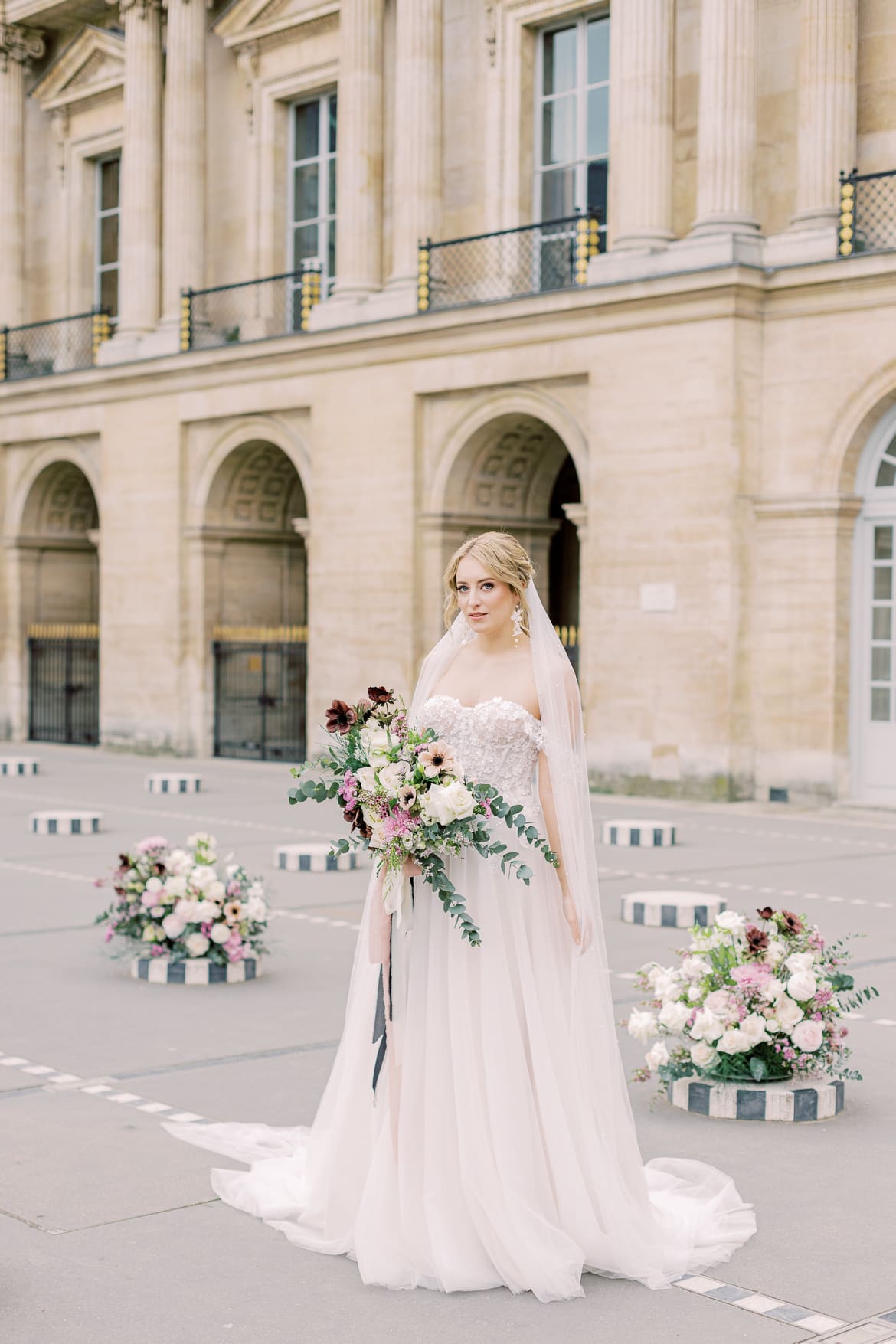 Braut im Palais Royal Paris