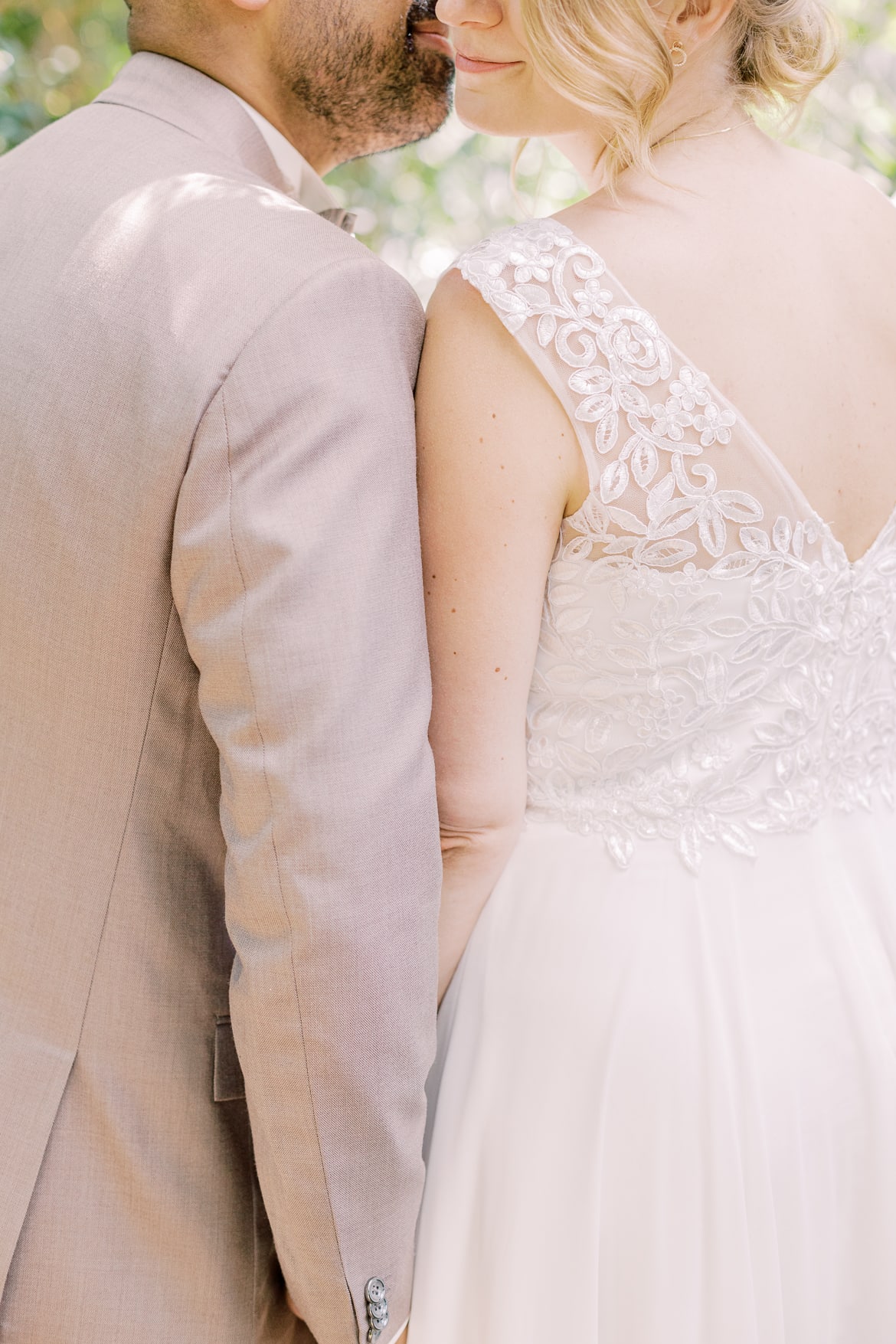 Hochzeitspaar im Botanischen Garten Berlin