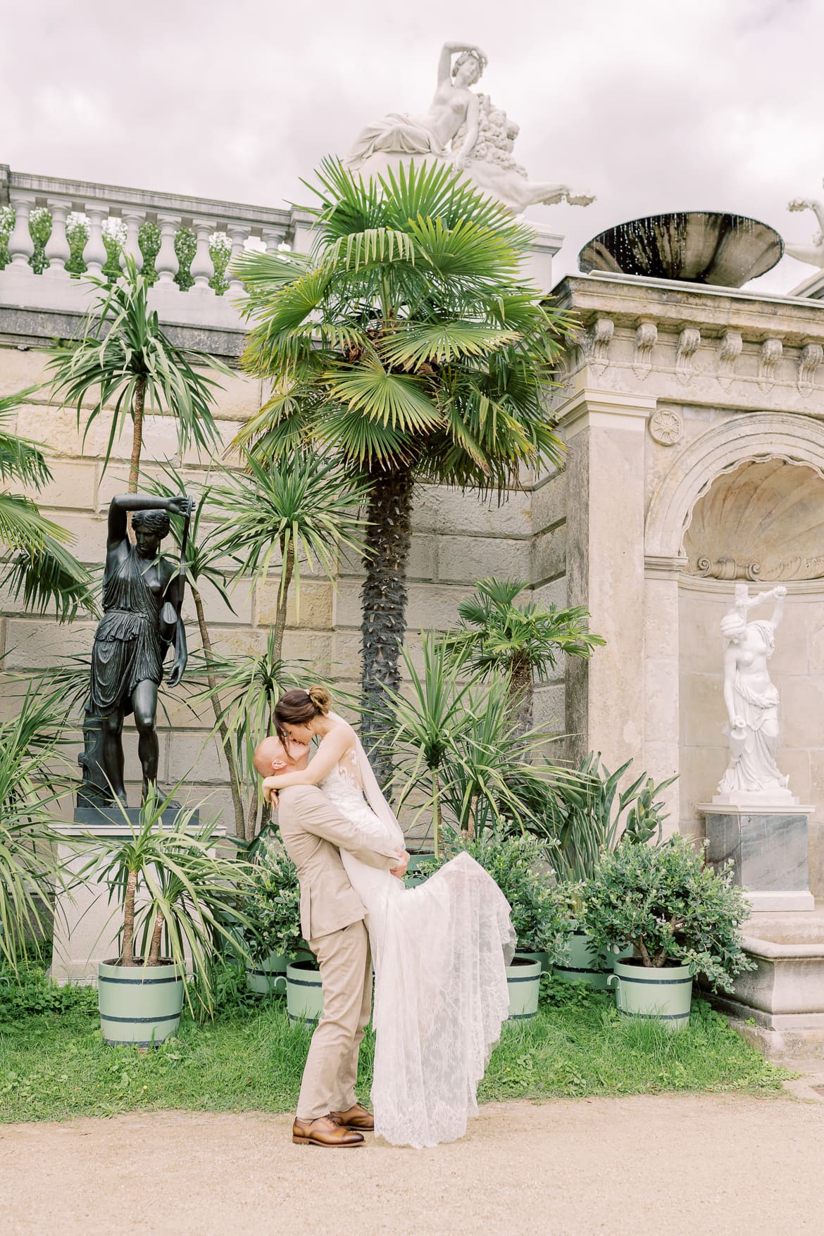 Hochzeitspaar Portraits im Sizilianischen Garten Potsdam