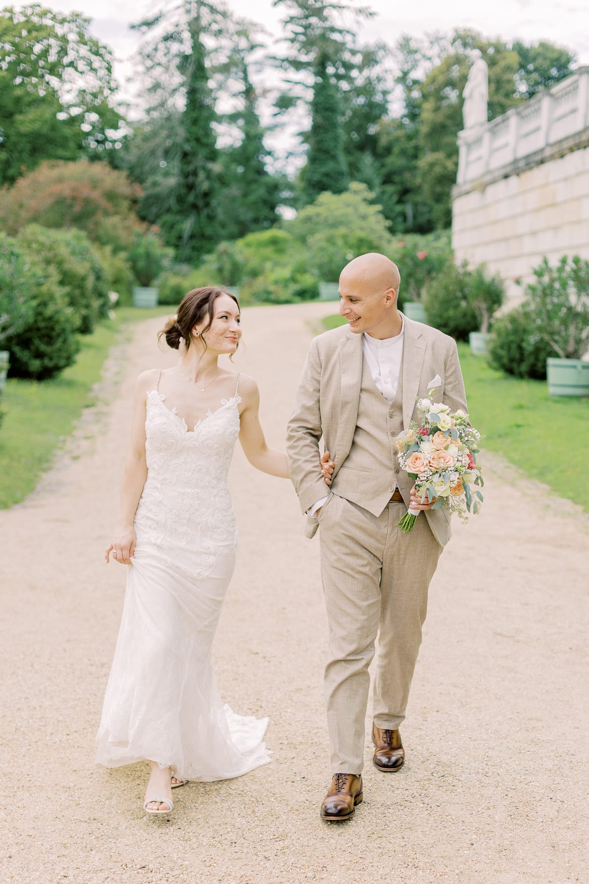 Hochzeitspaar Portraits im Sizilianischen Garten Potsdam