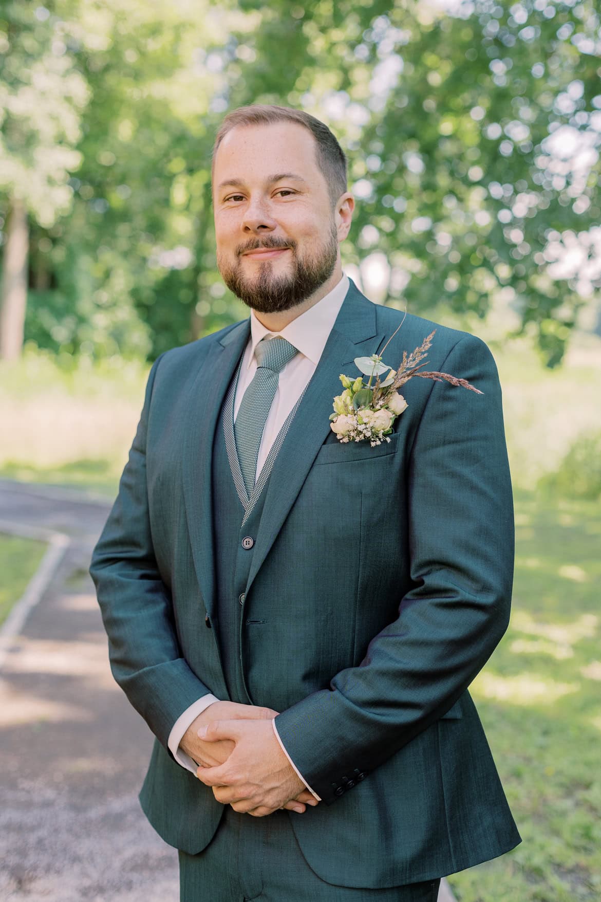 Hochzeit auf Burg Storkow mit freier Trauung im elterlichen Vierseithof