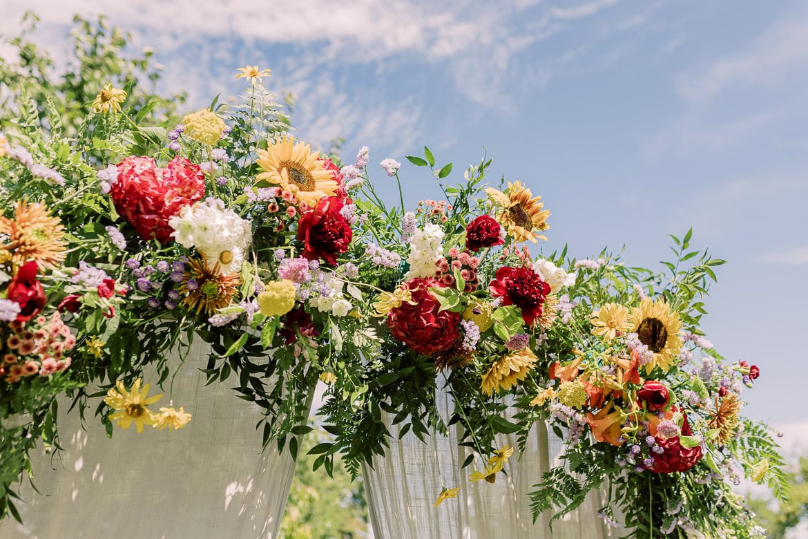 Landhochzeit im Vierseithof - Standesamtlich Heiraten unter Obstbäumen