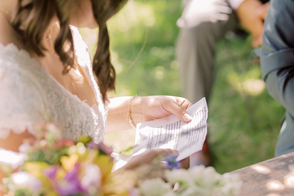 Landhochzeit im Vierseithof - Standesamtlich Heiraten unter Obstbäumen