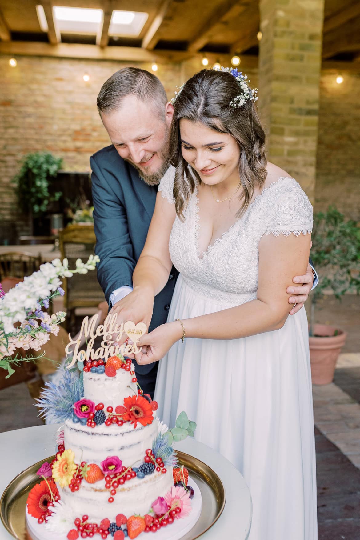 Landhochzeit im Vierseithof - Standesamtlich Heiraten unter Obstbäumen