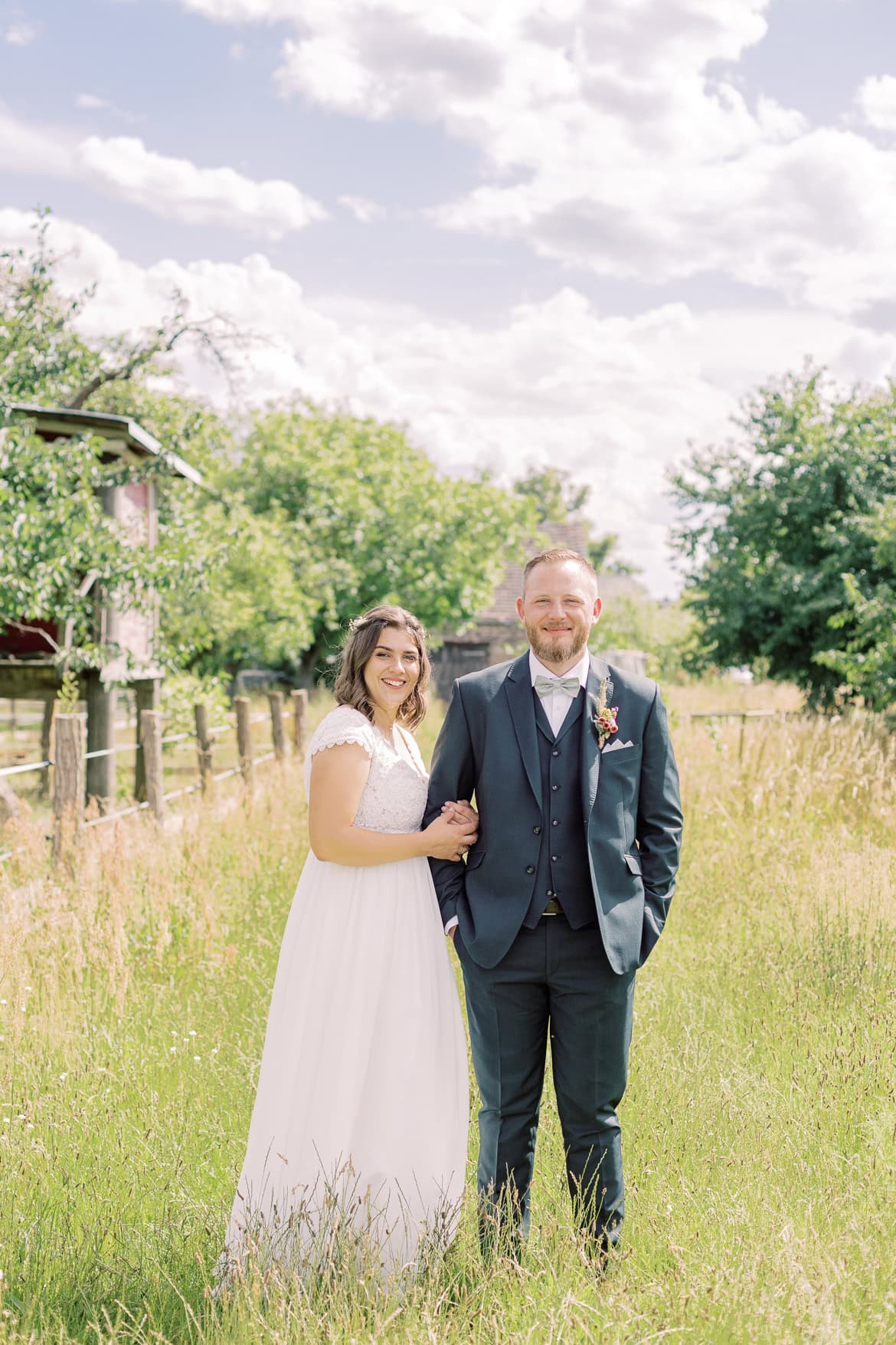 Landhochzeit im Vierseithof - Standesamtlich Heiraten unter Obstbäumen