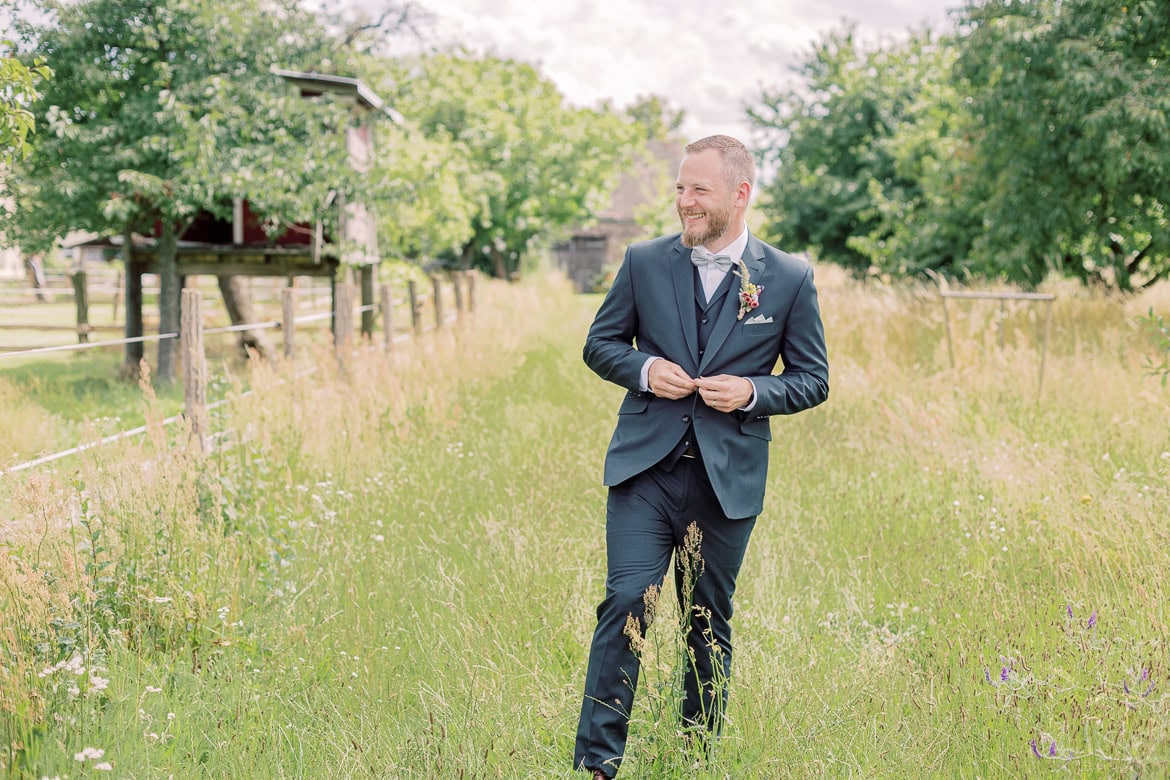 Landhochzeit im Vierseithof - Standesamtlich Heiraten unter Obstbäumen