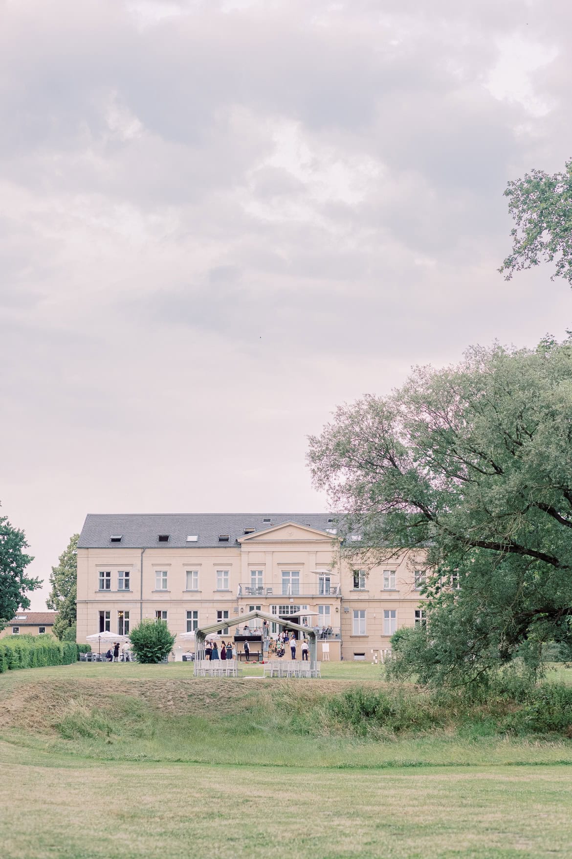 Fine Art Hochzeit auf Gut Gnewikow