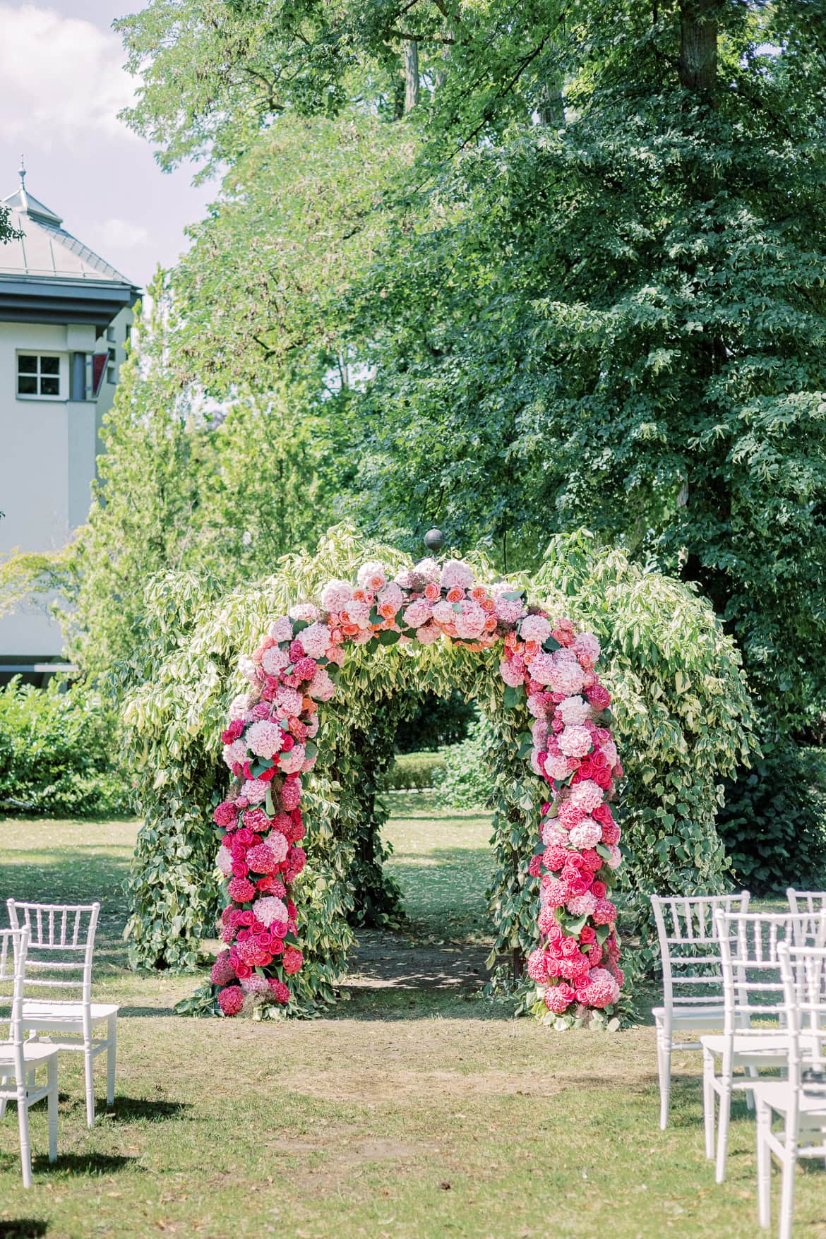 Traum Hochzeit in Pink im Schlosshotel Patrick Hellmann Berlin Grunewald