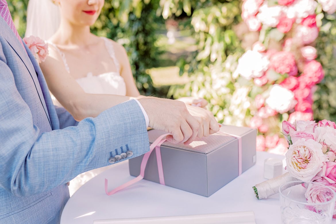 Traum Hochzeit in Pink im Schlosshotel Patrick Hellmann Berlin Grunewald