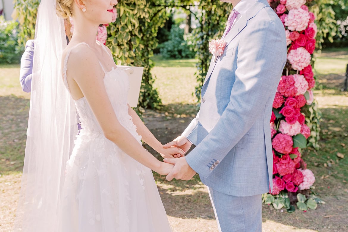 Traum Hochzeit in Pink im Schlosshotel Patrick Hellmann Berlin Grunewald