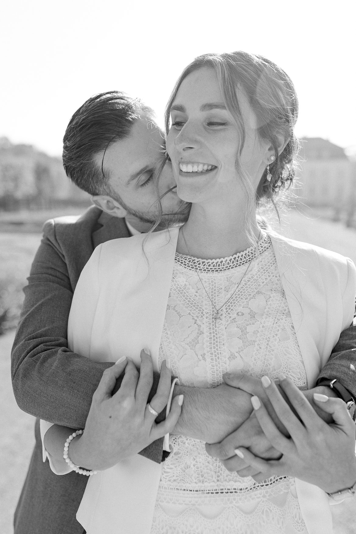 Herbst Hochzeit mit Sonne im Schloss Friedrichsfelde, Berlin